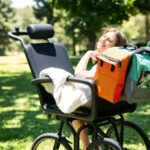 Accesorios que de verdad se usan en una silla de ruedas